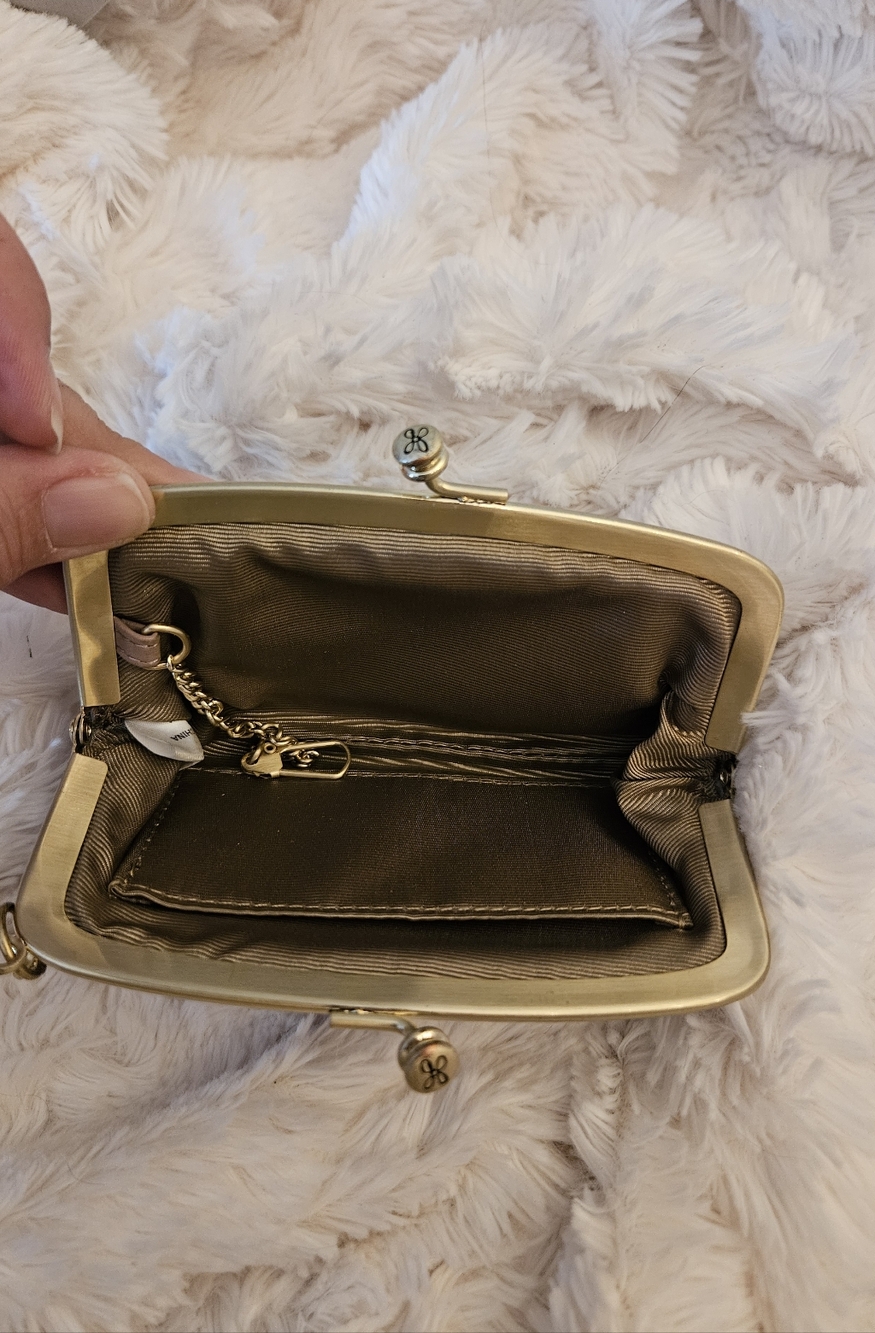 HOBO✨️Blush Leather Kiss-Lock Coin Purse - Picture 6 of 8